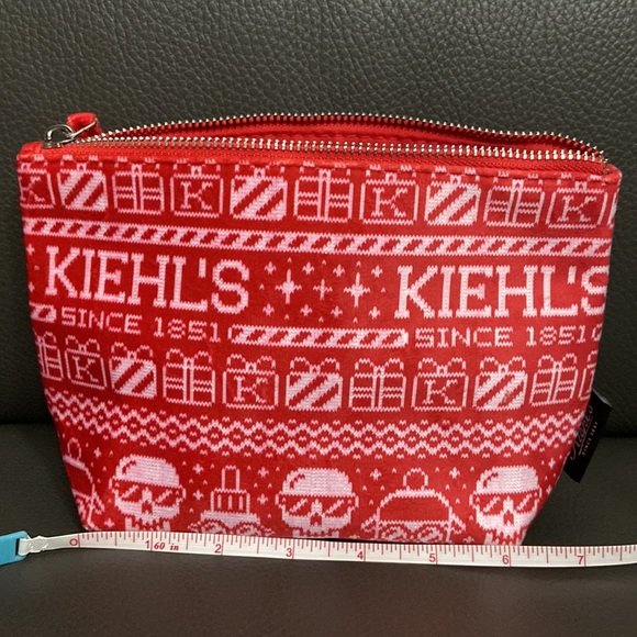 Brand New 🎄Kiehl's SInce 1851 makeup bag - Picture 6 of 8